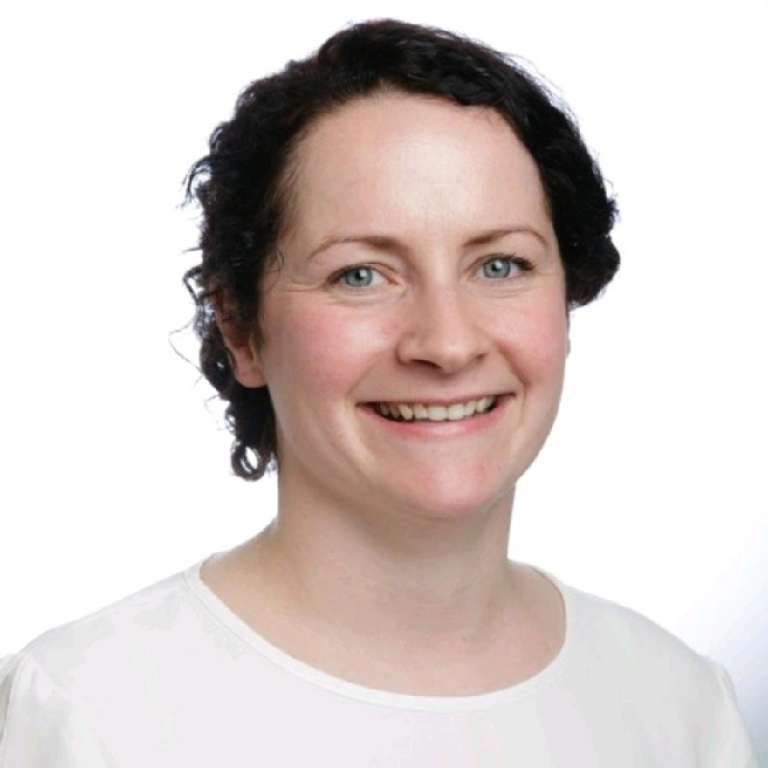 Sara Halliday Headshot